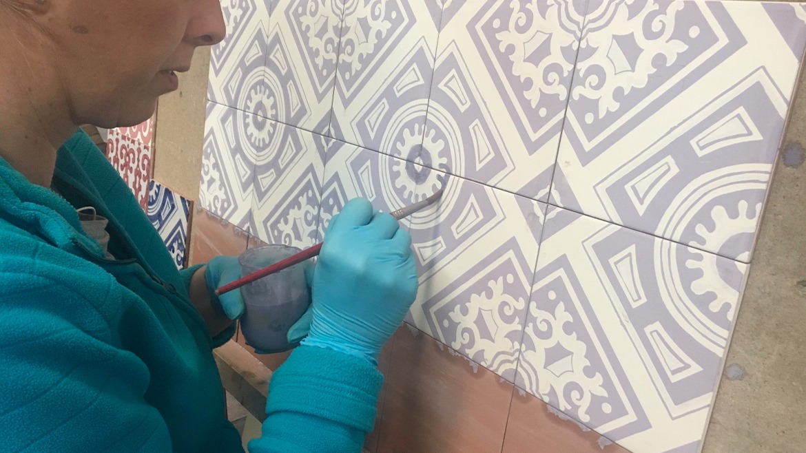 Cómo comprar azulejos artesanales